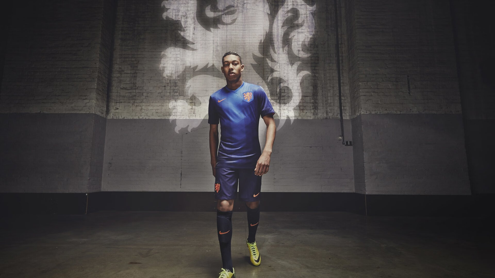 中乙联赛加强主场安保系统建设保障赛事安全，中超比赛安保